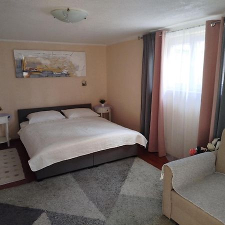 Apartman Tihana Crikvenica Bagian luar foto