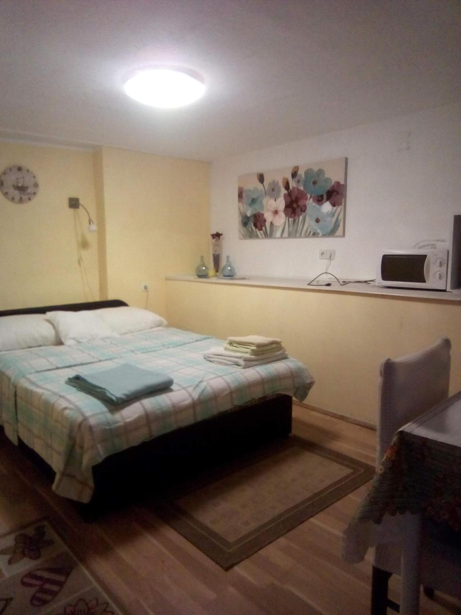 Apartman Tihana Crikvenica Bagian luar foto